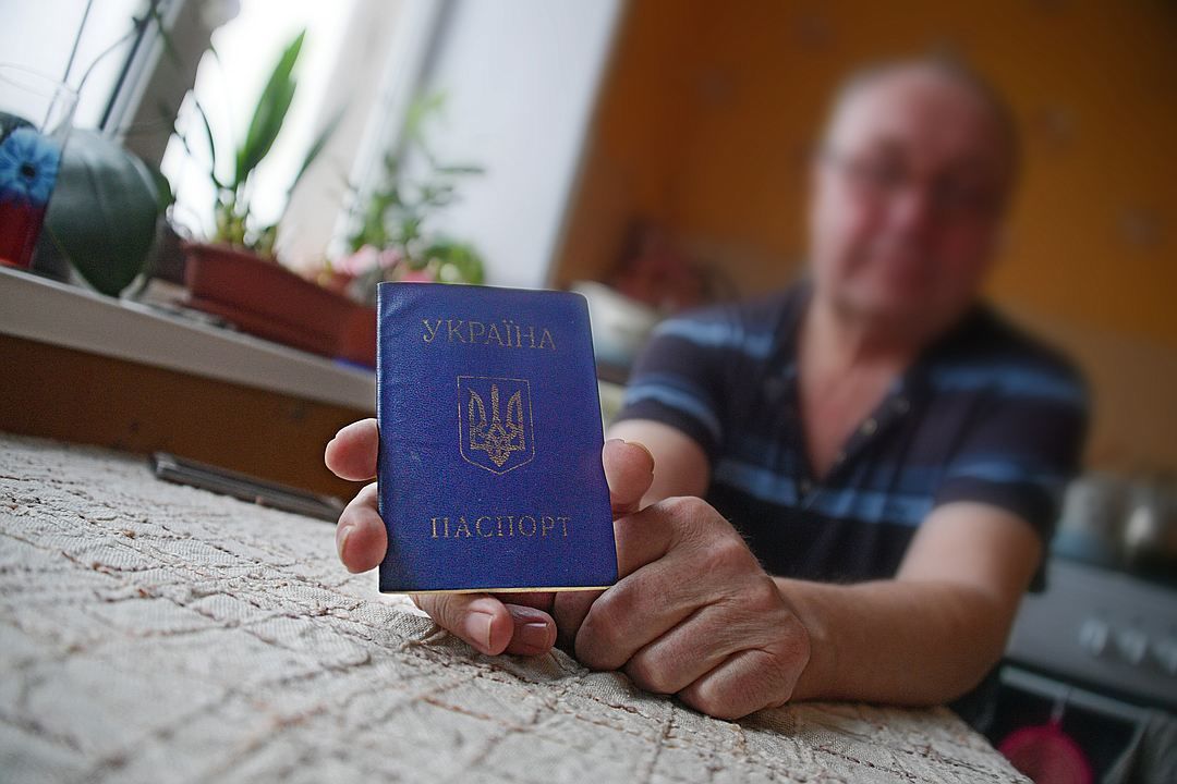Где получить российское гражданство. Иностранцы получившие российское гражданство. Херсонцы получают российское гражданство. Получение гражданства для приехавших с Донбасса.